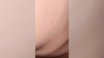 Beauty Hispanic wants to feel my cum on her butt cheeks