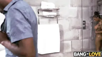Shower With Hottie African Stepdaugher Sarai Minx