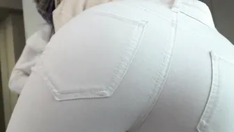 LEZ CUTIES - Dark Hair Snow Bunnies Keep Warm With three-Way Booty Play + Cunnilingus