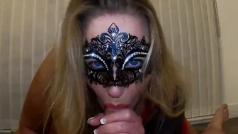 Hubby Films Hotwife fucking herself with a gigantic sex toy on the Mirror. He getting a naughty Bj