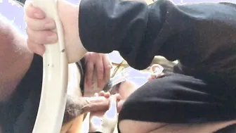 bimbos Next Door offer Handyman pretty oral sex