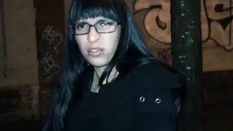 BUMSBUS - Dark Haired bimbos Agrees To Gotten Banged By Stranger Inside The Backseat - LETSDOEIT