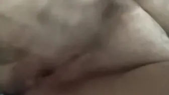 Milfs gigantic vagina: Fisting his cum inside me GIGANTIC SQUIRT