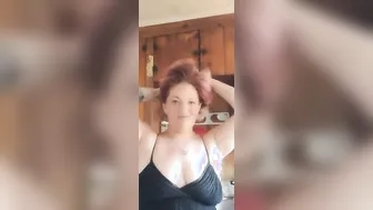 Fridays teases play with naughty sunshine