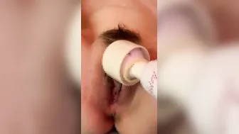 スレンダー美女を調教しちゃいました 大量潮吹き大絶頂シリーズ