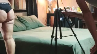 The Real Deal Huge Booty Mom Works out Pleasuring that Huge Dick New point of view