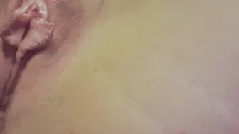 solo masturbate 18 year old | drippin dripping snatch