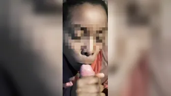 fellatio from this ebony mom and facial