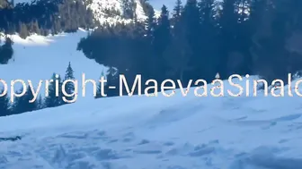 Maevaa Sinaloa - Baisée sur les pistes de ski et j’avale tout son sperme - French bimbo - libertine