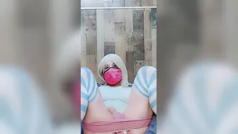 Pretty Nicole Fatale Covers Herself into Piss Before Anal Play