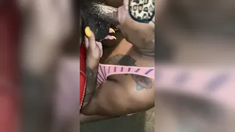 NEXT DOOR NEIGHBORS BABYMAMA CAME TOO VENT NOW SHE EATING PENIS