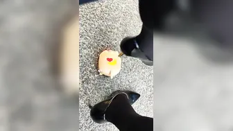 野外女装ハイヒールで踏み潰しクラッシュフェチ
