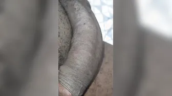 Ficando com o pinto duro e Melado