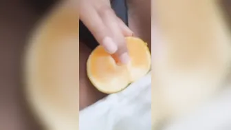 Quieres chupar mi naranja?