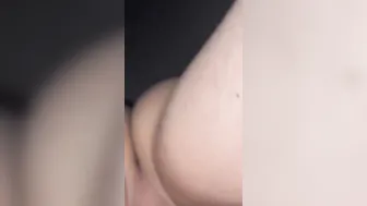 Eating and fuckin her best friend while she’s at work