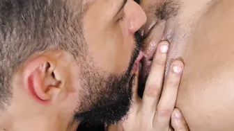 Greluda Marsha Love debuted with 99% Anal into the fur - with Vinny Burgos