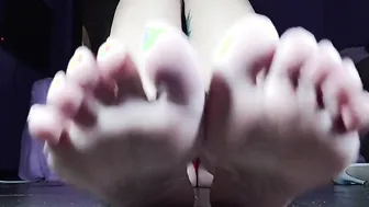Feet bondage dominacion