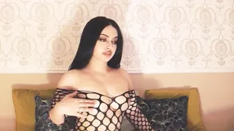 hot Beauty With Huge Ass Into Fishnets