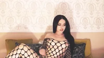 hot Beauty With Huge Ass Into Fishnets