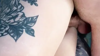 My fiance wants to feel my beauty cum onside of her tight snatch