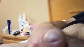 Huge penis jerking off