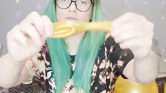 Balloon Sucking  Nude Rubbing (no pops)