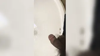 Piss inside the Wc Sink - ROCK MERCURY