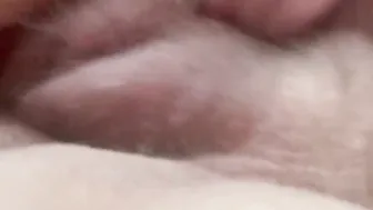 Fummeln beim Porno schauen