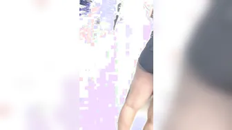 Ebony Milf Phat Butt Cheeks Out