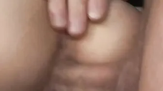 Geiles Teenagers-Cutie lutschte meinen Schwanz und lieB mich abspritzen