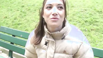 Je lencule pour sa 1ère fois dans one parking crasseux