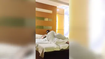 KUNG HINDI KA LANG DIN GANITO KAGALING KUMAIN SALAMAT NA LANG ( iwan niyo pag hindi marunong )