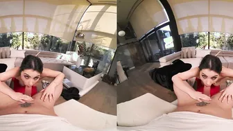 Curvy Beauty Valentina Nappi Fucks During Interview VR Porn