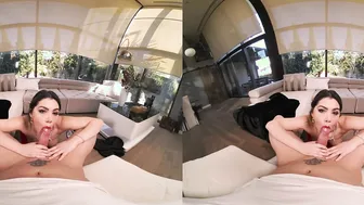 Curvy Beauty Valentina Nappi Fucks During Interview VR Porn
