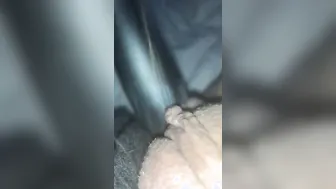FREAKY SLUTS FUCKS HAIRBRUSH