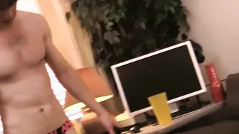 Athletic homosexual jock Zack Randall jerks off penis and ejaculates solo