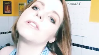 Belleblake porn video – Side Girl is Ovulating
