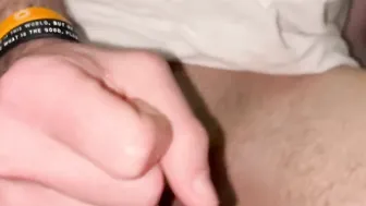 thick bro jizzes fast