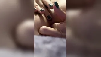 Play wish my vagina and booty and cum