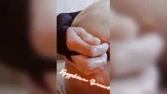 Arab woman sticks 2 huge vegetabiles in her anal and cunt untill squirting orgasm