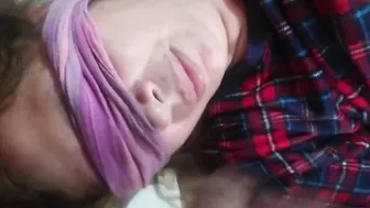 My best friend passes her big penis to my ex-wife while she rests blowing and jizzed into her mouth and