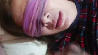My best friend passes her big penis to my ex-wife while she rests blowing and jizzed into her mouth and