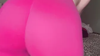 worship my posing clenching milf butt inside spandex shorts grinding peeldowns/peelups and haul try on