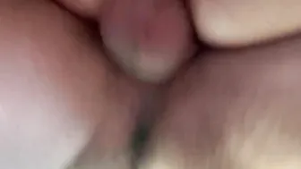 Making his fiance cum while he’s at work