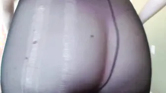 Model shows her beauty body inside ripped pantyhose and plays with leaking twat