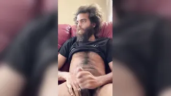 Bounce on this bushy ebony Penis Bitch Mount Guys Rock Mercury