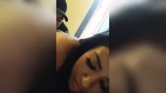 Eating jiggly butt..