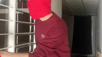 I suck the thiefs penis