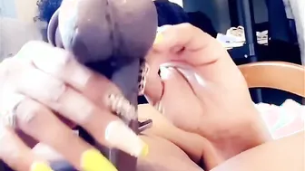 Beauty African having fun with that irresistible vagina