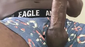 HUGE EBONY CHOCOLATE PENIS COMES ALL OVER THE PLACE WITH NOISY GROANING MUST VIEW  ❤️❤️